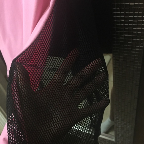 Black and pink striped strapless dress - Picture 3 of 4